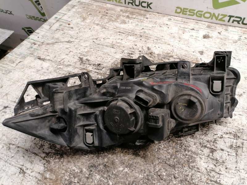 Recambio de faro derecho para renault megane ii berlina 5p authentique referencia OEM IAM  5 PINS 