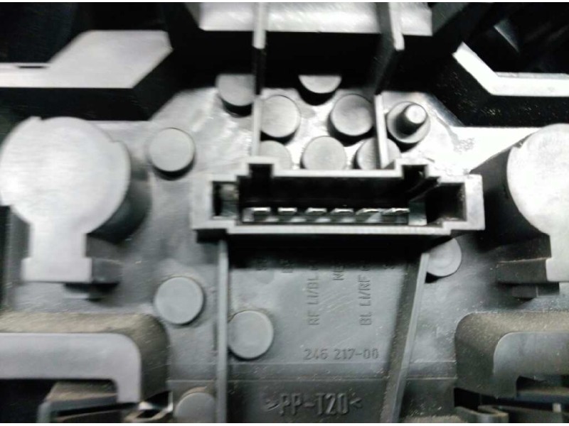 Recambio de piloto trasero izquierdo para skoda felicia berlina ( 791) blue sky referencia OEM IAM 098788189A  