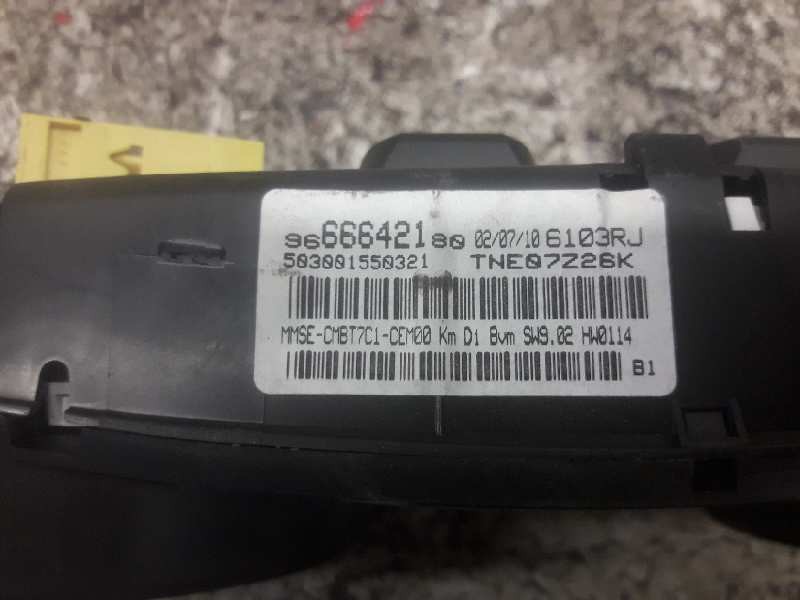 Recambio de cuadro instrumentos para peugeot 308 confort referencia OEM IAM 9666642180 503001550321 554001550317