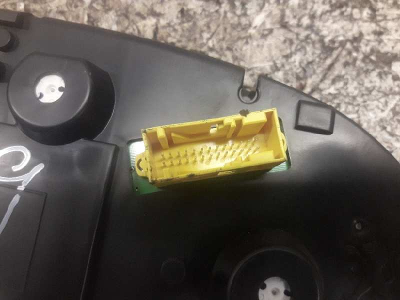 Recambio de cuadro instrumentos para peugeot 308 confort referencia OEM IAM 9666642180 503001550321 554001550317