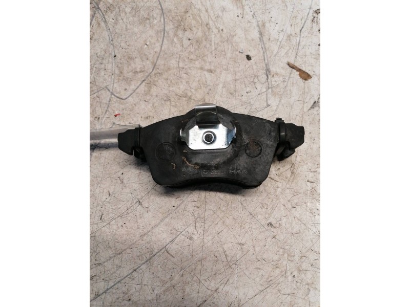 Recambio de pastillas de freno delanteras para volkswagen t4 transporter/furgoneta syncro (mod. 1991) combi referencia OEM IAM  