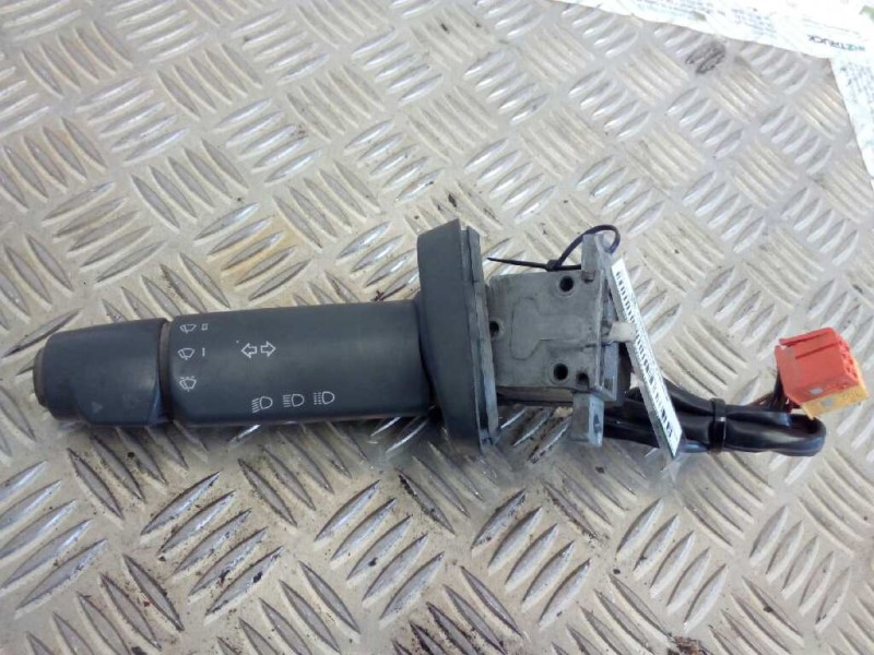 Recambio de mando intermitentes para man tg - a 18.xxx fg / bb   (e3/e4) l referencia OEM IAM 81255090123  