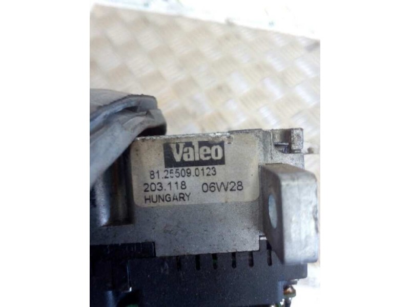 Recambio de mando intermitentes para man tg - a 18.xxx fg / bb   (e3/e4) l referencia OEM IAM 81255090123  