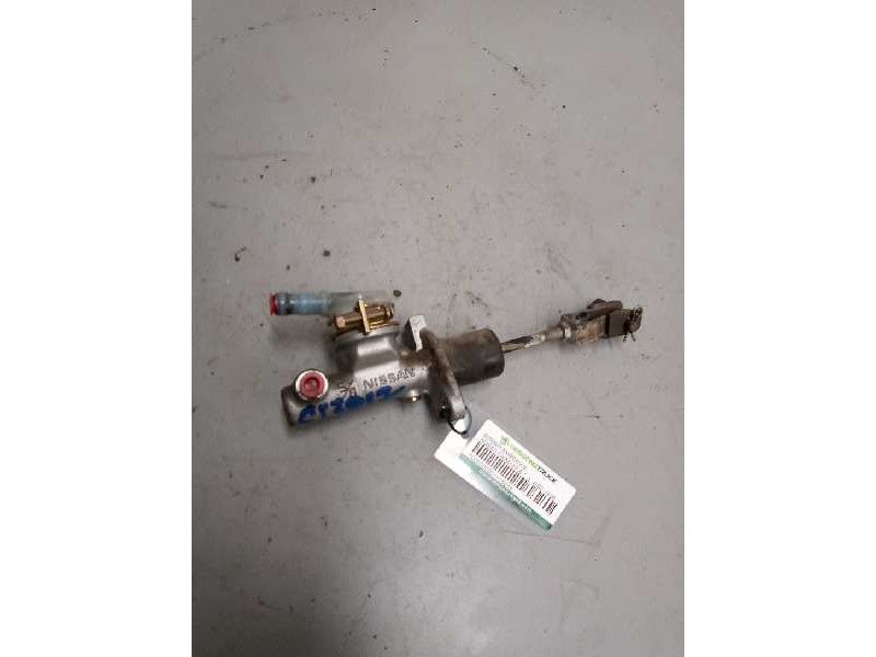 Recambio de bombin embrague para nissan cabstar e referencia OEM IAM   