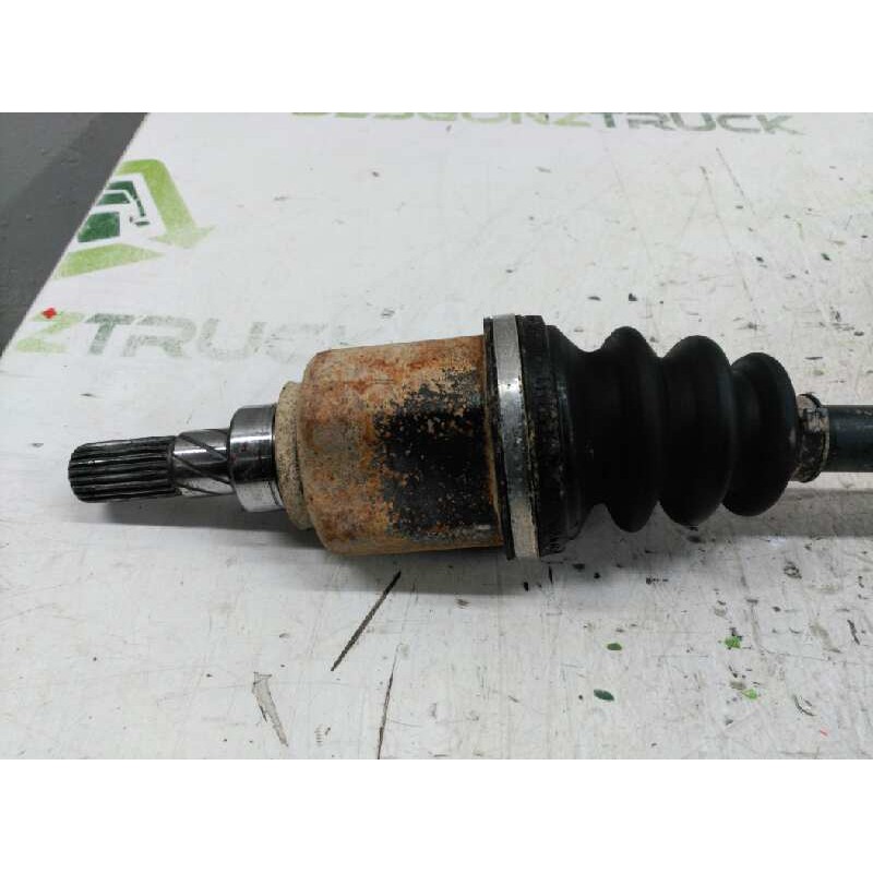 Recambio de transmision trasera derecha para renault kangoo (f/kc0) authentique 4x4 referencia OEM IAM 8200174902 CON ABS 