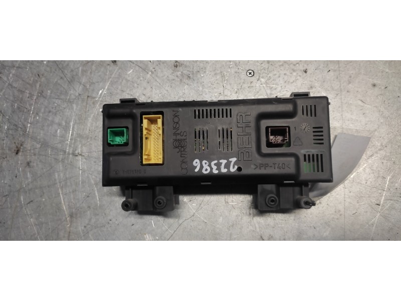 Recambio de mando climatizador para peugeot 307 berlina (s2) xs referencia OEM IAM 9646627977 281160303 