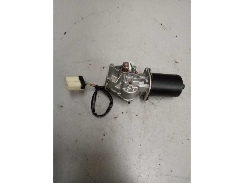 Recambio de motor limpia delantero para nissan cabstar e referencia OEM IAM 288105T021  