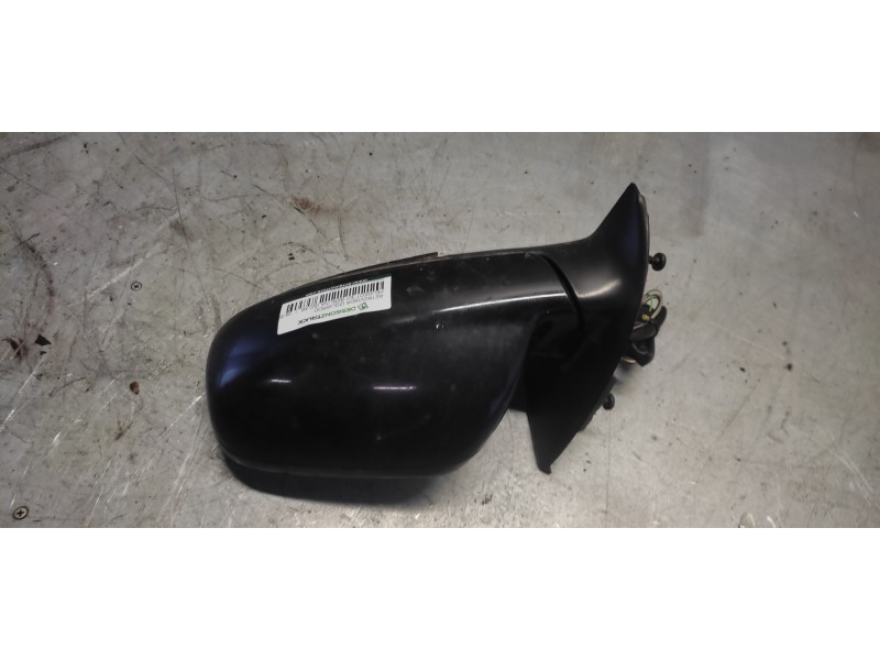 Recambio de retrovisor izquierdo para peugeot 307 berlina (s2) xs referencia OEM IAM   5 CABLES