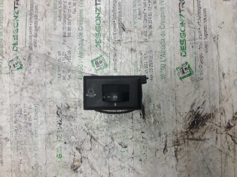 Recambio de boton regulacion de faros para kia carnival ii 2.9 cdri executive referencia OEM IAM 20208  