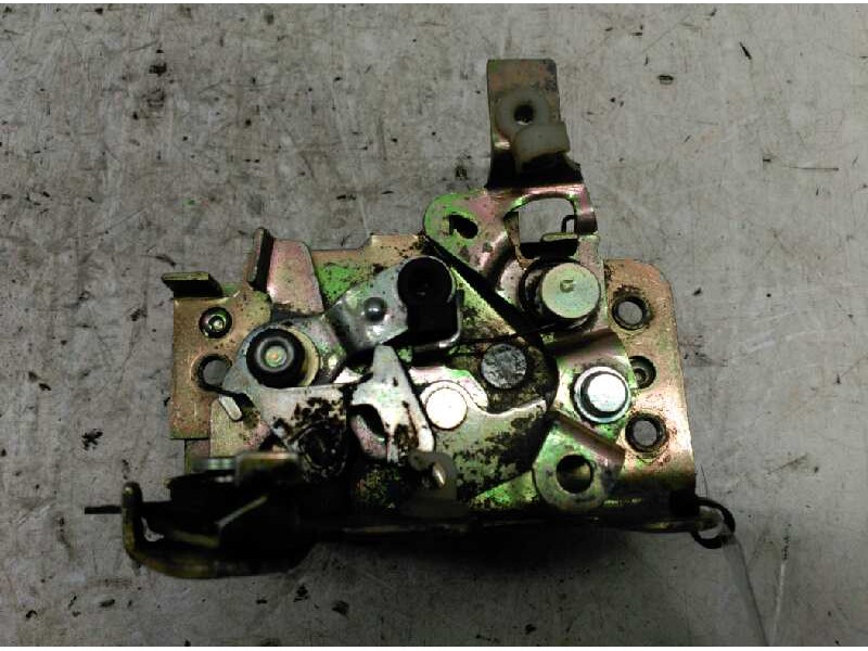 Recambio de cerradura puerta delantera derecha para opel corsa a gl referencia OEM IAM   