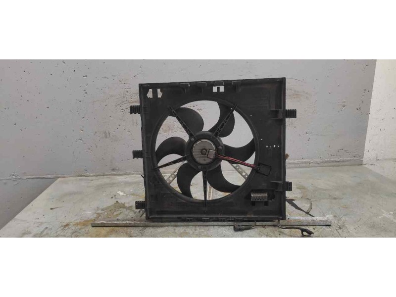 Recambio de electroventilador para mercedes-benz vito (w638) combi 112 cdi (638.194) referencia OEM IAM 6385004900  