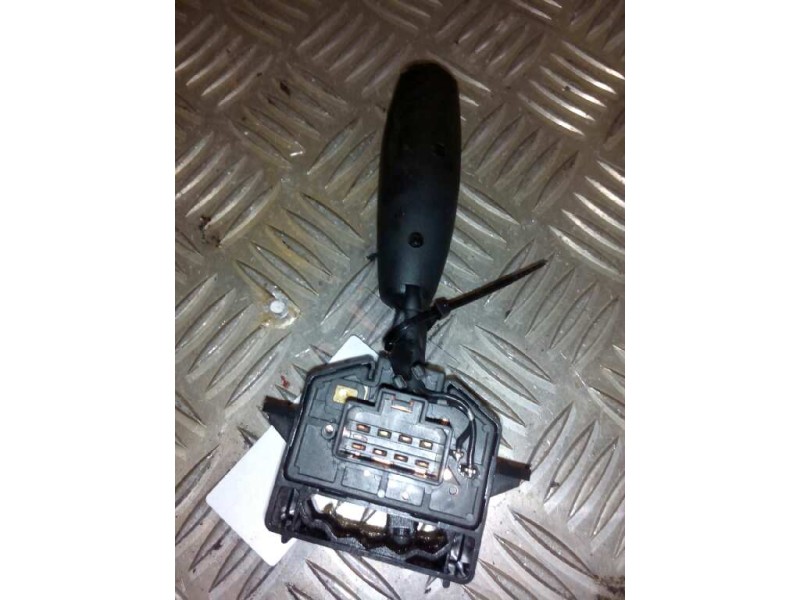 Recambio de mando limpia para nissan cabstar 09.06 cabstar 35.xx cabina simple cabina individual referencia OEM IAM   