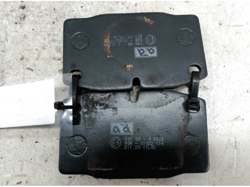 Recambio de pastillas de freno delanteras para opel corsa a gl referencia OEM IAM   