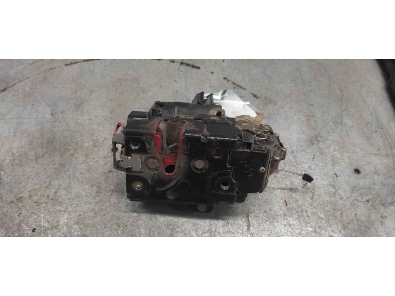 Recambio de cerradura puerta delantera derecha para seat leon (1m1) last edition referencia OEM IAM 3B1837016AD 8 PINS 