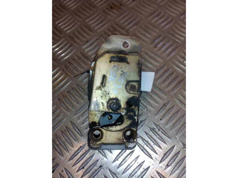 Recambio de cerradura puerta delantera derecha para renault trucks major r 340ti.16/t (339cv) referencia OEM IAM   