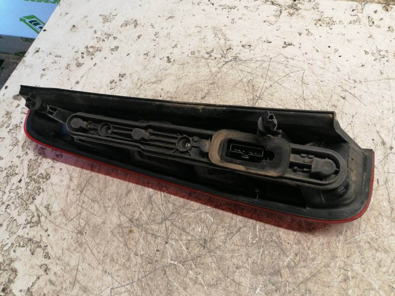 Recambio de piloto trasero derecho para ford c-max (cb3) style referencia OEM IAM   6 PINS