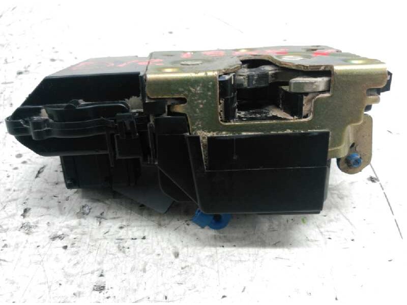 Recambio de cerradura puerta delantera derecha para peugeot partner (s1) combispace referencia OEM IAM   