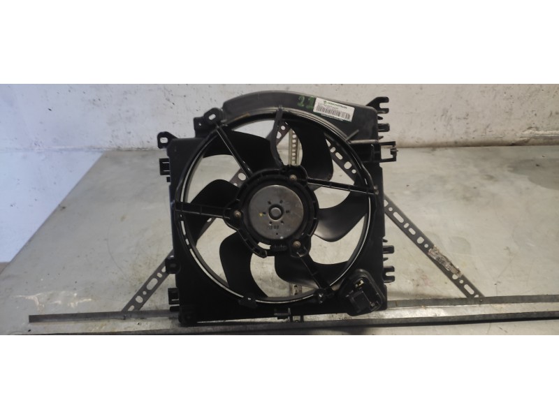 Recambio de electroventilador para renault modus confort dynamique referencia OEM IAM 8200135167 2 PINS 