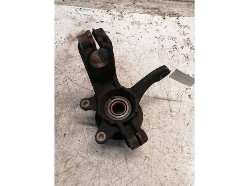 Recambio de mangueta delantera derecha para ford fiesta (cbk) ambiente referencia OEM IAM   