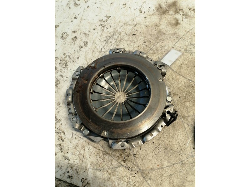Recambio de kit embrague para citroën xsara berlina 2.0 hdi 66kw premier referencia OEM IAM   