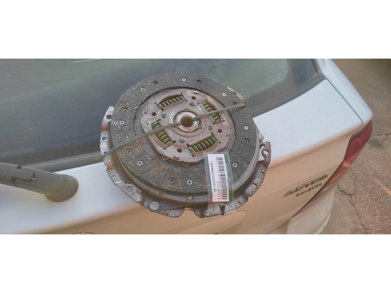 Recambio de kit embrague para citroën xsara berlina 2.0 hdi 66kw premier referencia OEM IAM   