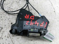 Recambio de cerradura puerta delantera derecha para toyota corolla (e12) 2.0 d-4d linea terra berlina referencia OEM IAM   