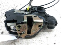 Recambio de cerradura puerta delantera derecha para toyota corolla (e12) 2.0 d-4d linea terra berlina referencia OEM IAM    2