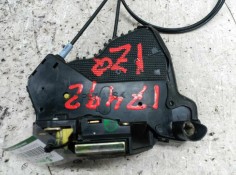Recambio de cerradura puerta delantera izquierda para toyota corolla (e12) 2.0 d-4d linea terra berlina referencia OEM IAM   
