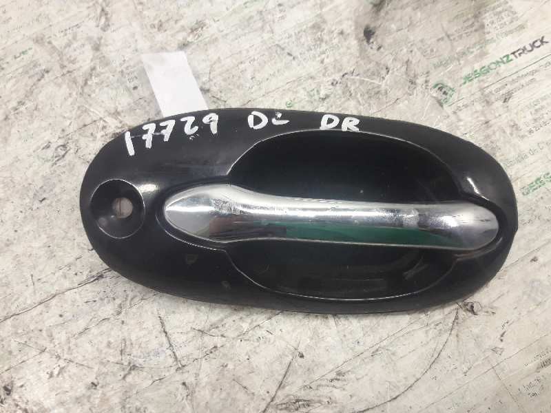 Recambio de maneta exterior delantera derecha para kia carnival ii 2.9 cdri executive referencia OEM IAM   