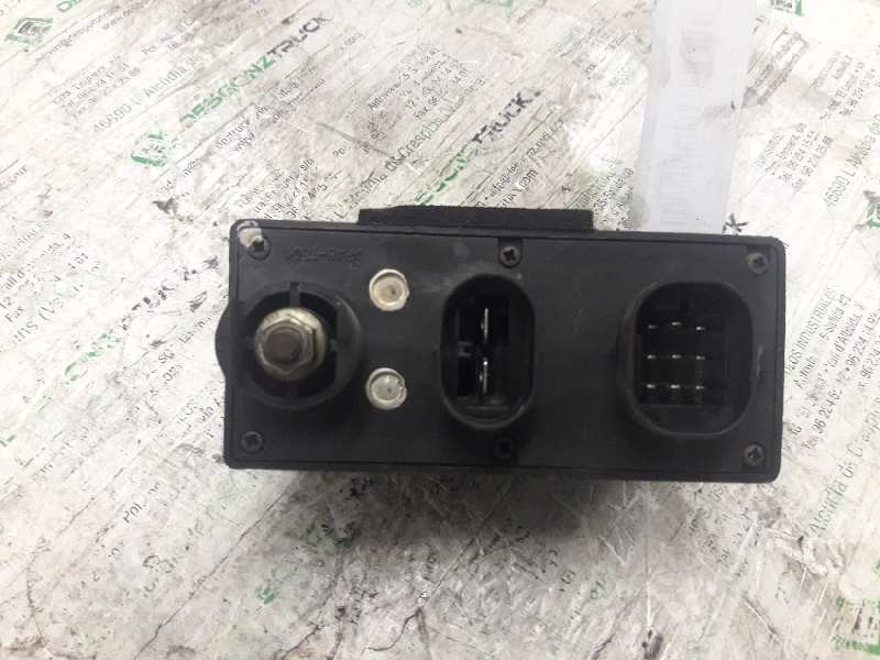 Recambio de caja precalentamiento para renault megane i classic (la0) 1.9 d europa referencia OEM IAM 7700870715  