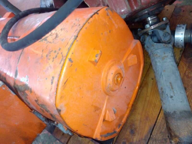 Recambio de alternador para iveco trucks autobus .... referencia OEM IAM 10EXR180L2 127472 MOTOR ELECTRICO