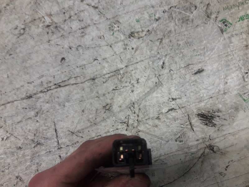 Recambio de boton antiniebla trasero para kia carnival ii 2.9 cdri executive referencia OEM IAM   