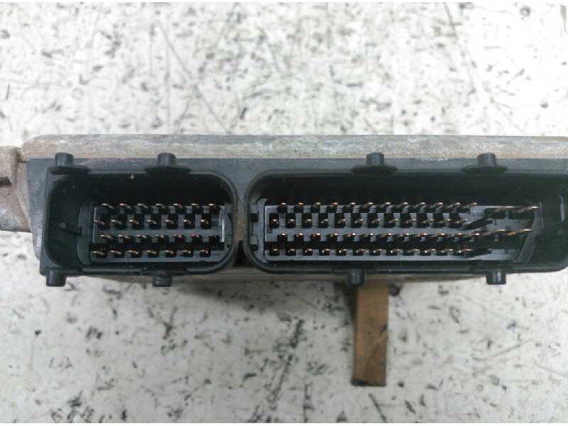 Recambio de centralita motor uce para seat ibiza (6k1) select referencia OEM IAM 038906013AB 0281001911 BOSCH 