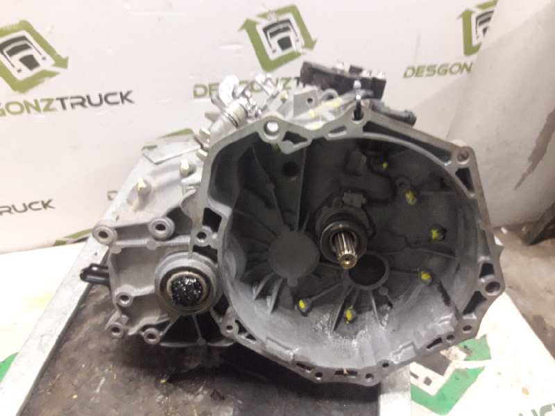 Recambio de caja cambios para opel combo (corsa c) familiar referencia OEM IAM F23 244B1926 