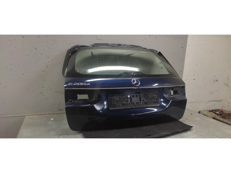 Recambio de porton trasero para mercedes-benz clase e familiar (bm 213) referencia OEM IAM   