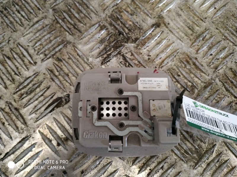 Recambio de luz interior para daf serie xf105.xxx fsa 4x2ld space-cab referencia OEM IAM 1872596  