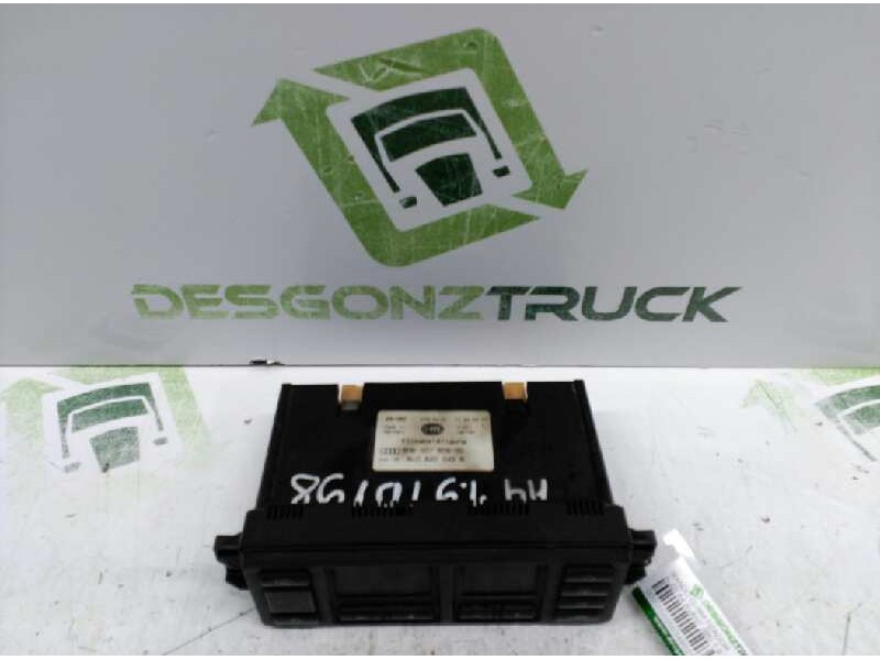 Recambio de mando climatizador para audi a4 avant (b5) 1.9 tdi referencia OEM IAM 5HB007608-00  