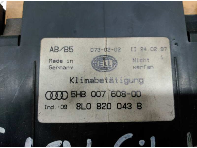 Recambio de mando climatizador para audi a4 avant (b5) 1.9 tdi referencia OEM IAM 5HB007608-00  
