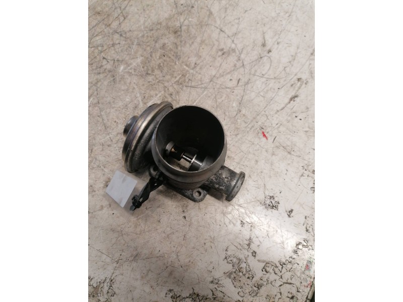 Recambio de valvula egr para bmw serie 7 (e65/e66) 730d referencia OEM IAM 72826402  