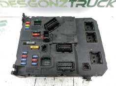 Recambio de caja reles / fusibles para peugeot 206 berlina referencia OEM IAM    2