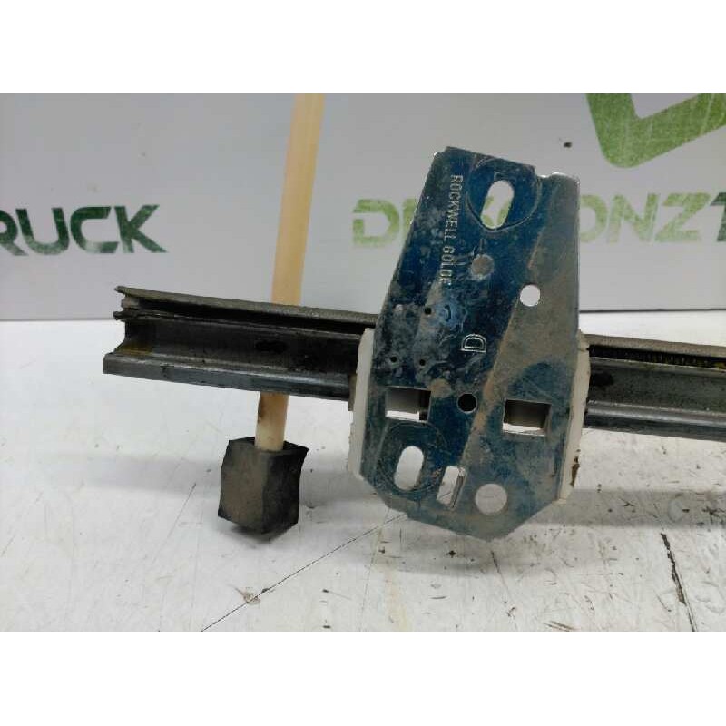 Recambio de elevalunas delantero derecho para renault rapid/express (f40) 1.9 d familiar (f40p) referencia OEM IAM 7700774974  