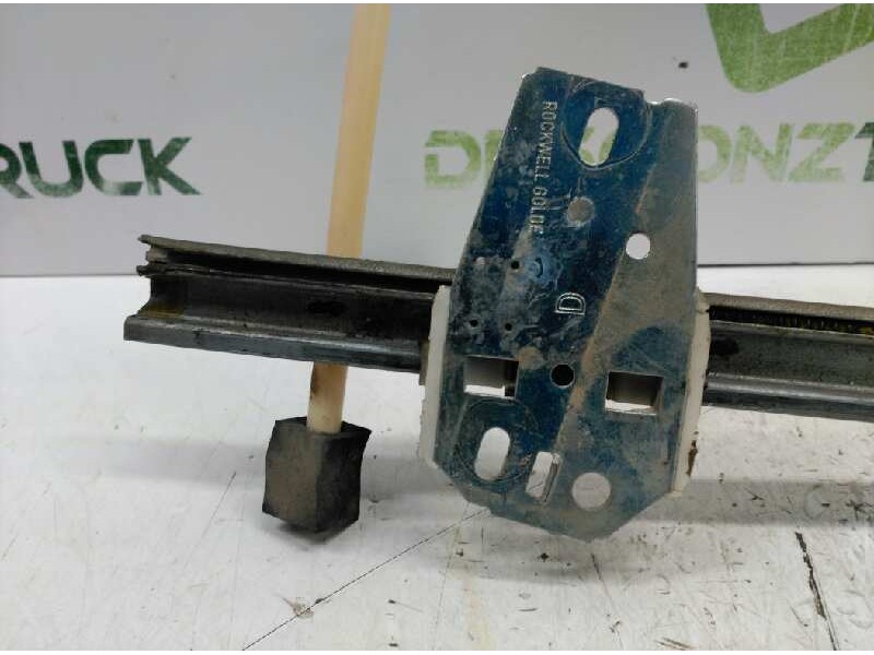 Recambio de elevalunas delantero derecho para renault rapid/express (f40) 1.9 d familiar (f40p) referencia OEM IAM 7700774974  