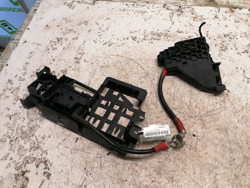 Recambio de caja reles / fusibles para audi a8 (4e2) 3.7 quattro referencia OEM IAM 4E0971845  