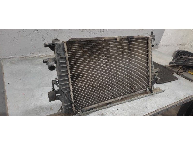 Recambio de radiador agua para opel astra h ber. cosmo referencia OEM IAM 13128925  