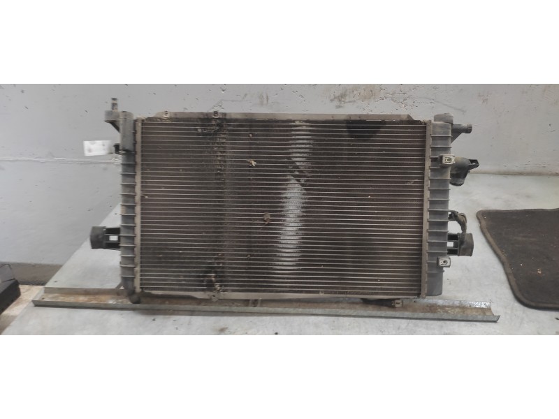 Recambio de radiador agua para opel astra h ber. cosmo referencia OEM IAM 13128925  