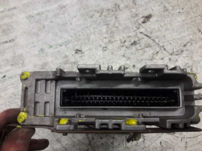 Recambio de centralita motor uce para volkswagen golf iii berlina (1h1) gl referencia OEM IAM 1H0907311C 0261200714 