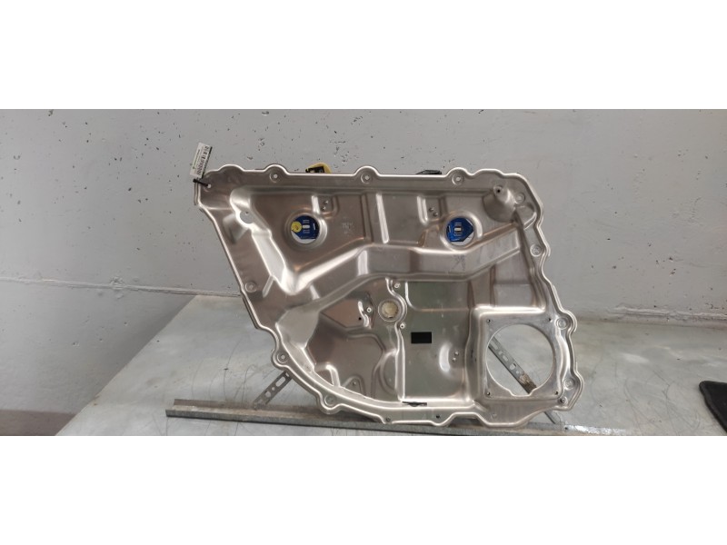 Recambio de elevalunas trasero izquierdo para audi a8 (4e2) 3.7 quattro referencia OEM IAM 4E0839849  