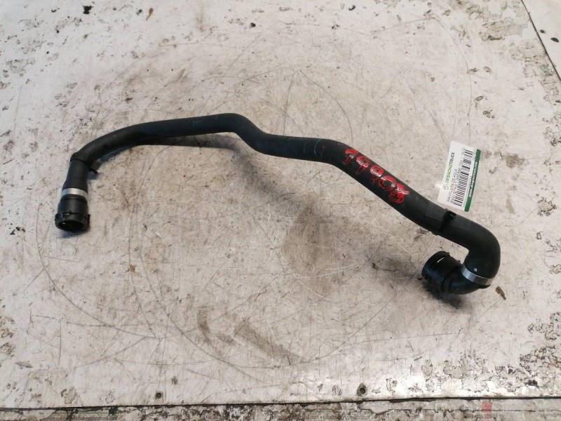 Recambio de manguera de agua para bmw serie 7 (e65/e66) 730d referencia OEM IAM 0421837997909  