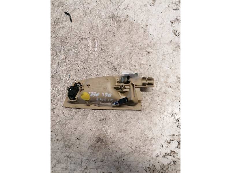 Recambio de maneta interior delantera derecha para audi a8 (4e2) 3.7 quattro referencia OEM IAM 4E0837020  