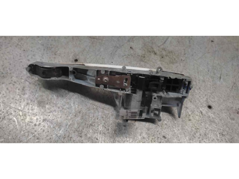 Recambio de maneta exterior trasera izquierda para citroën c5 berlina millenium referencia OEM IAM 9680168680  